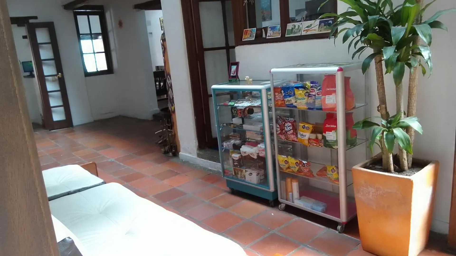 Rios Voladores Hostel Bogota Guest house